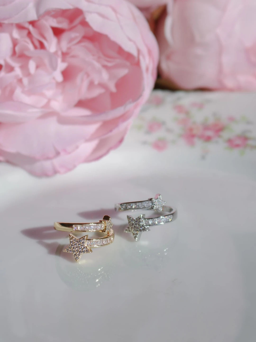 Bright Shooting Star Ring