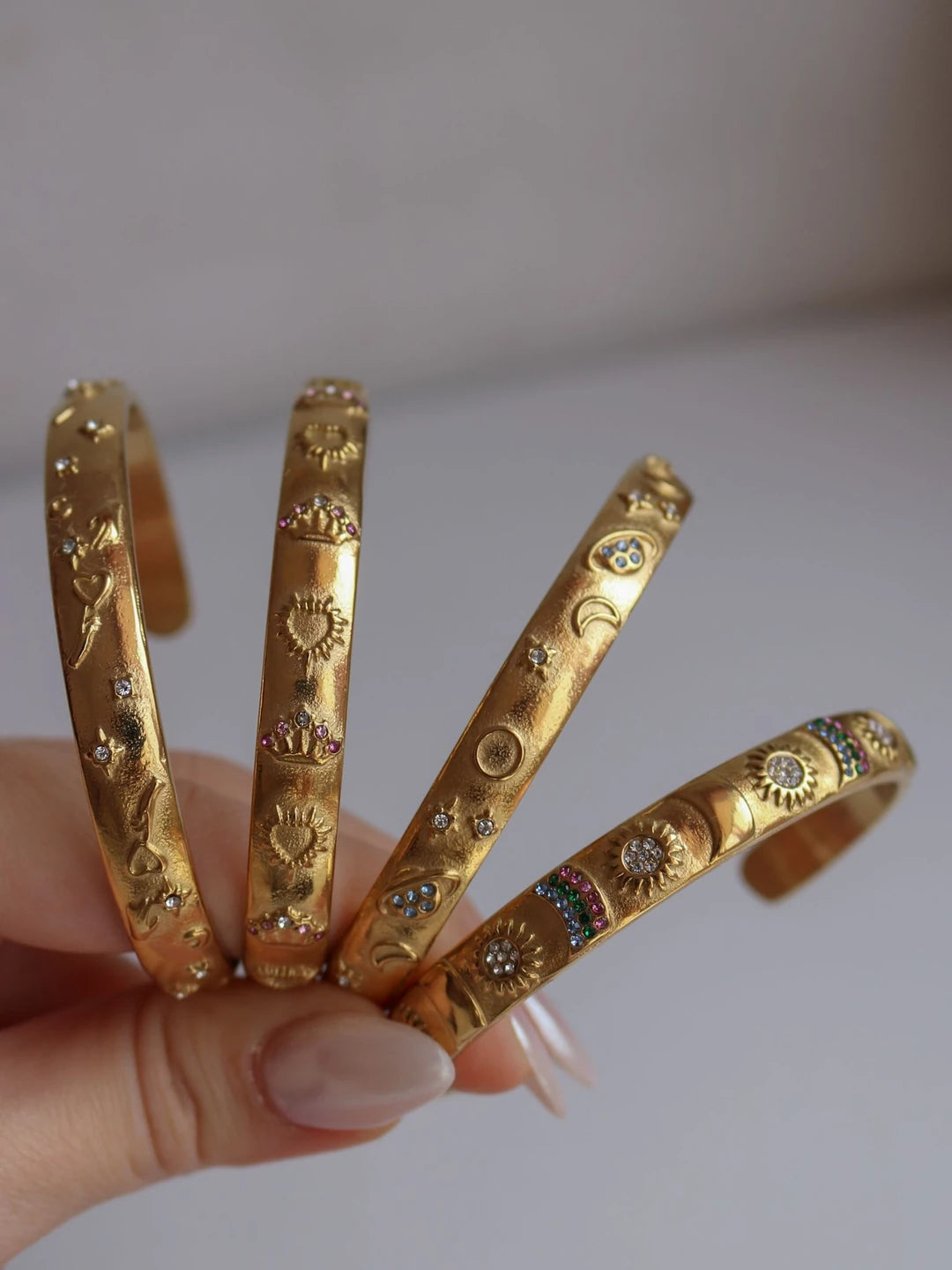 Hold My Heart Bracelet