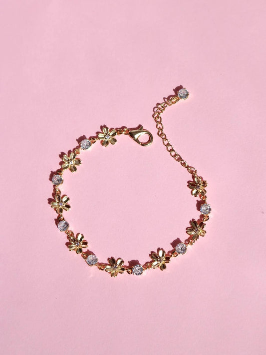 White Spring Flowers Bracelet