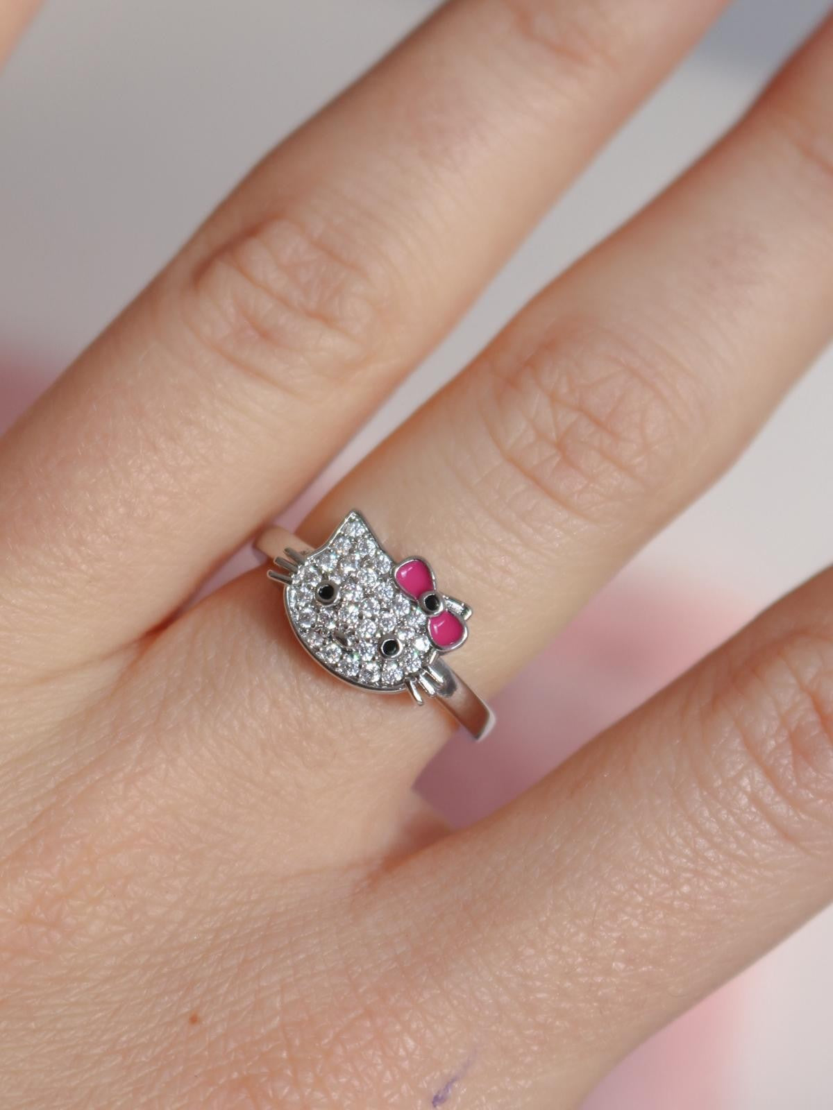 Kitty Ring