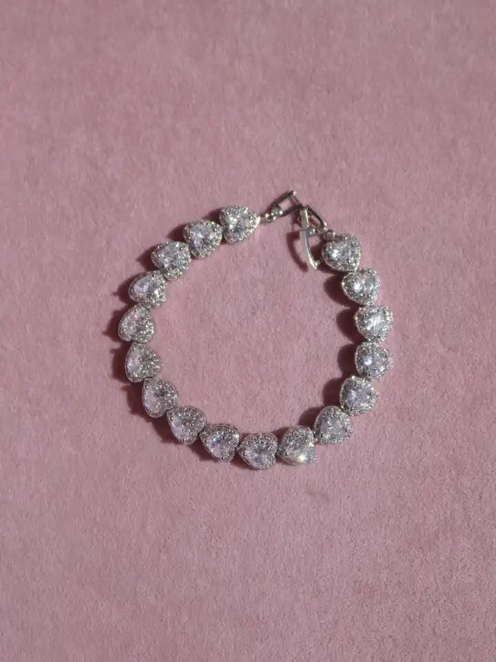 Endless Heart Bracelet