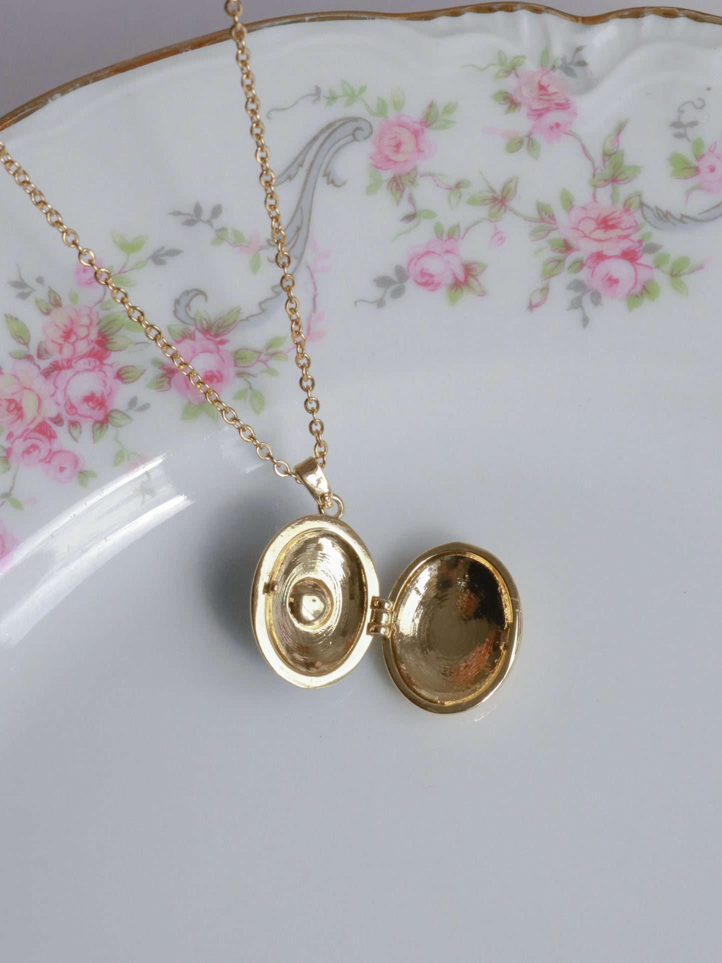 Blue Pearl Radiance Personalized Photo Locket Necklace