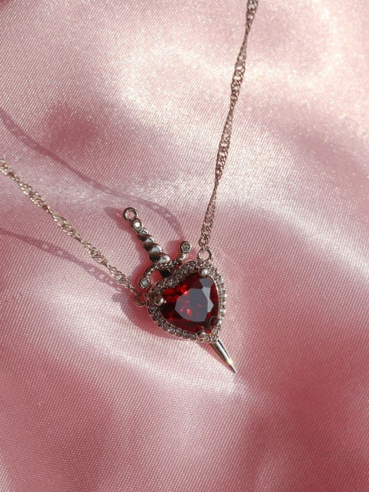 Snow White And The Huntsman Necklace
