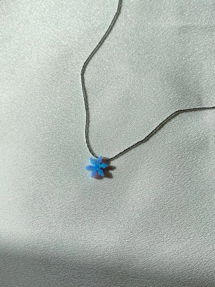 Minimal Figure Necklaces With Opal Stones