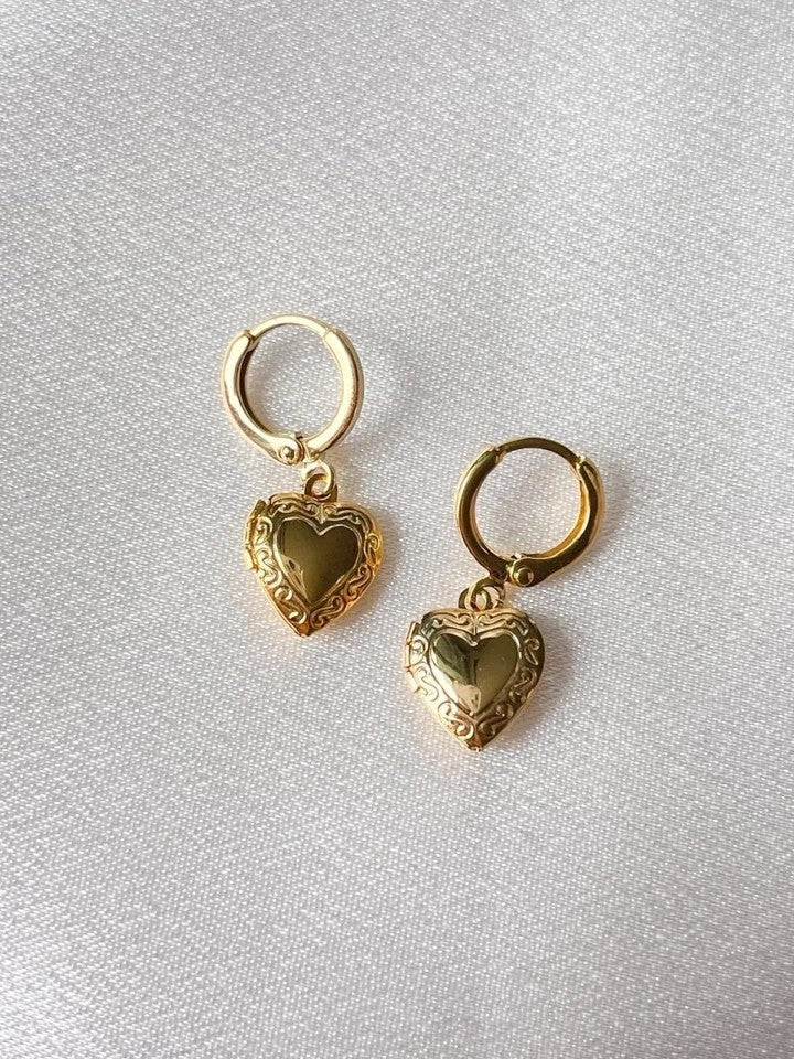 Minimal Heart Keepsake Earrings
