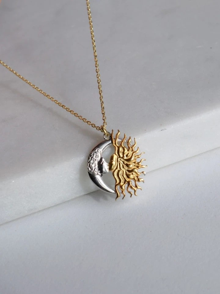 Kiss Of Moon And Sun Necklace 925 Silver