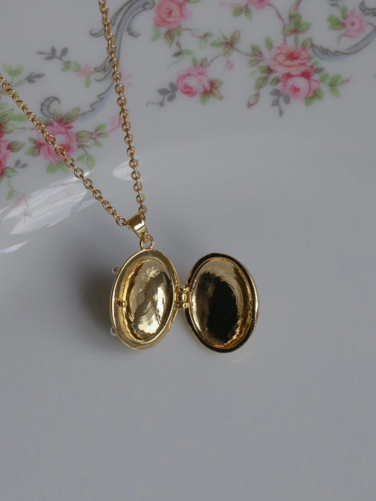 Yellow Pearl Mirage Personalized Photo Locket Necklace