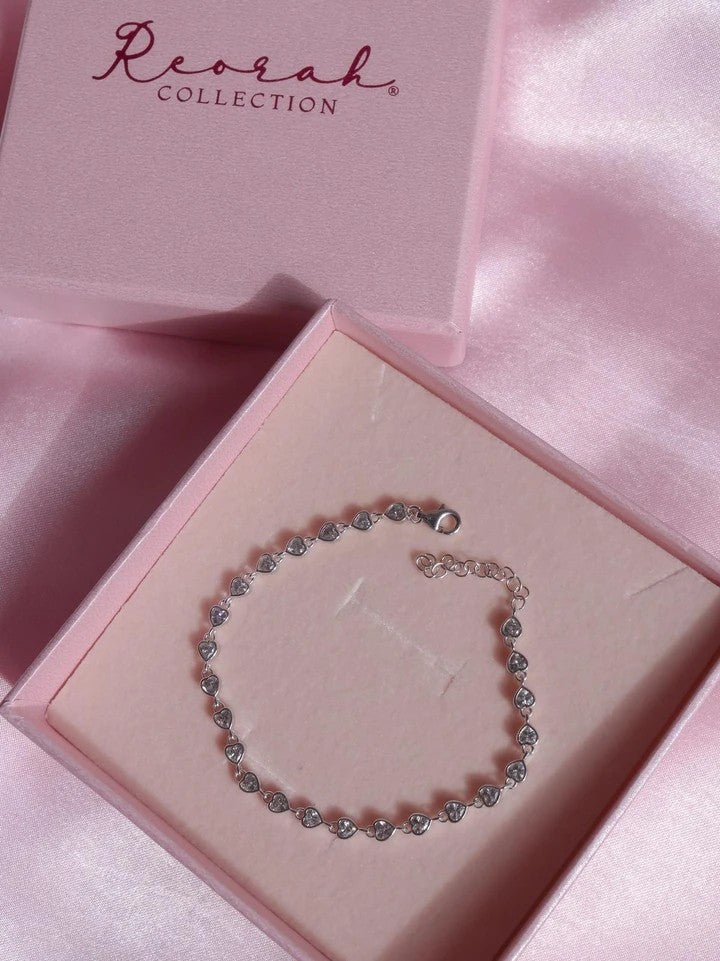 Tiny Heart Gleam 925 Silver Bracelet