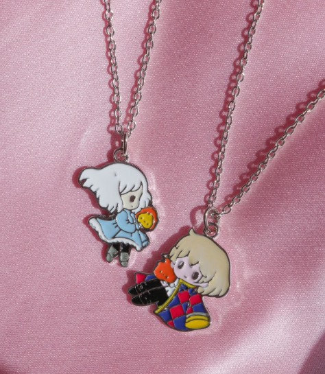 Howl and Sophie Necklace, Moving Chataeu