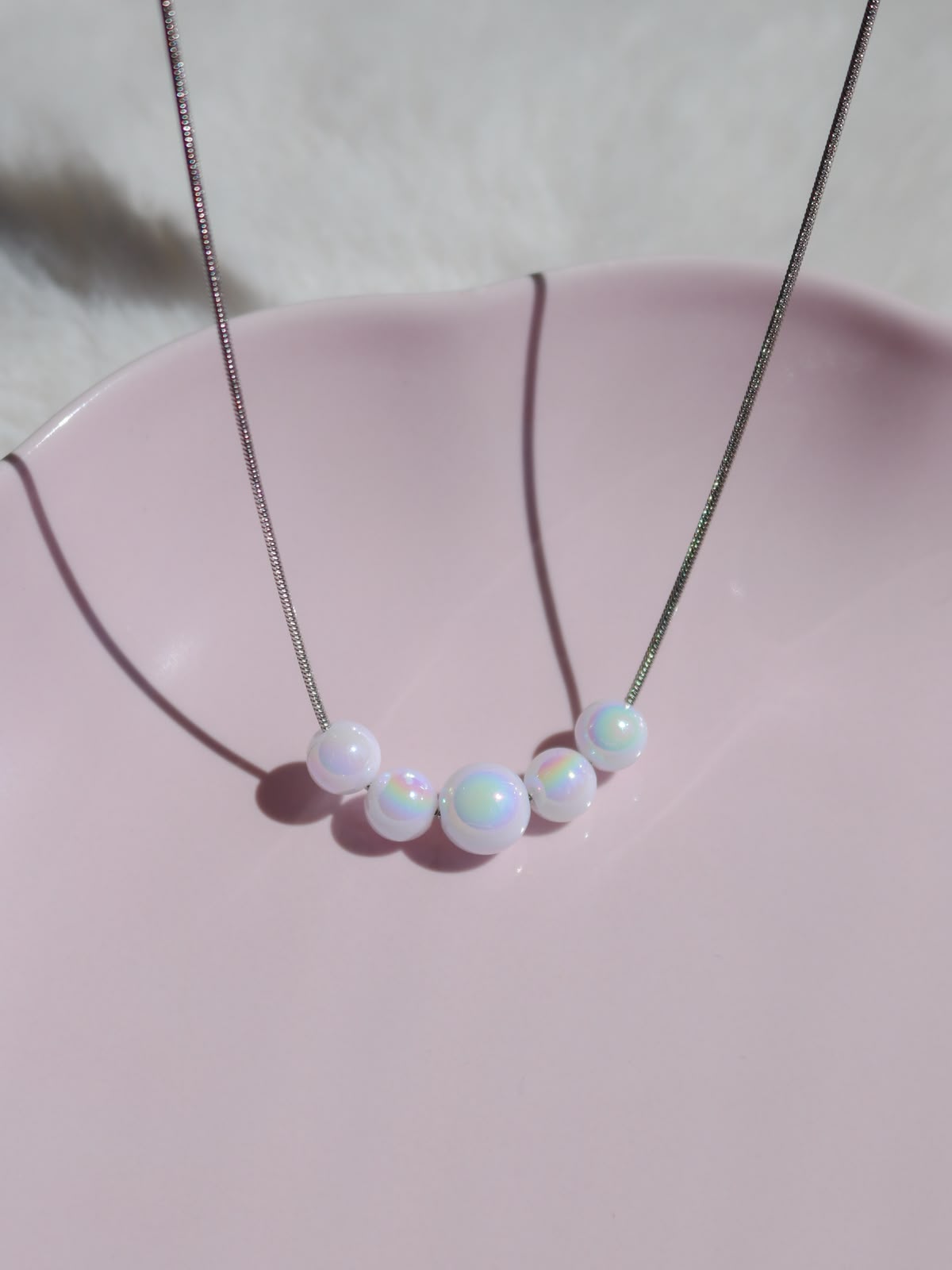 Fairy Holografic Mermaid Pearl Necklace, 5 Pearl Necklace, Elina Necklace