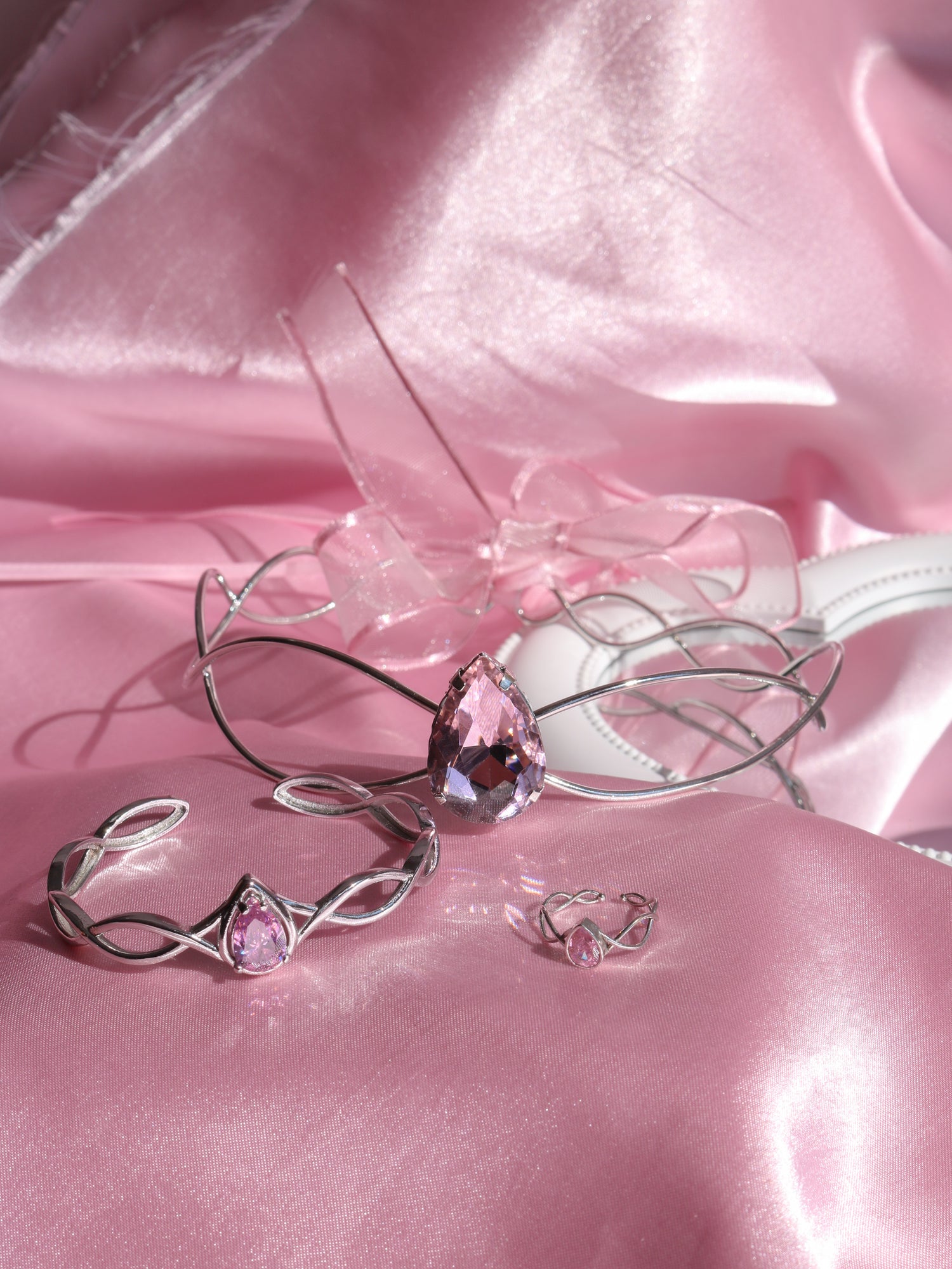 Odette Set, Swan Princess Set, Swan Princess Tiara, Bracelet and Ring Set