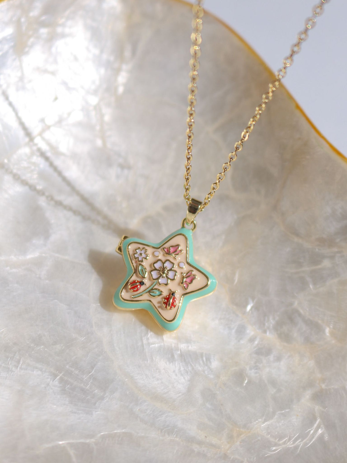 Nature's Sparkle Star Personalized Photo Locket Necklace