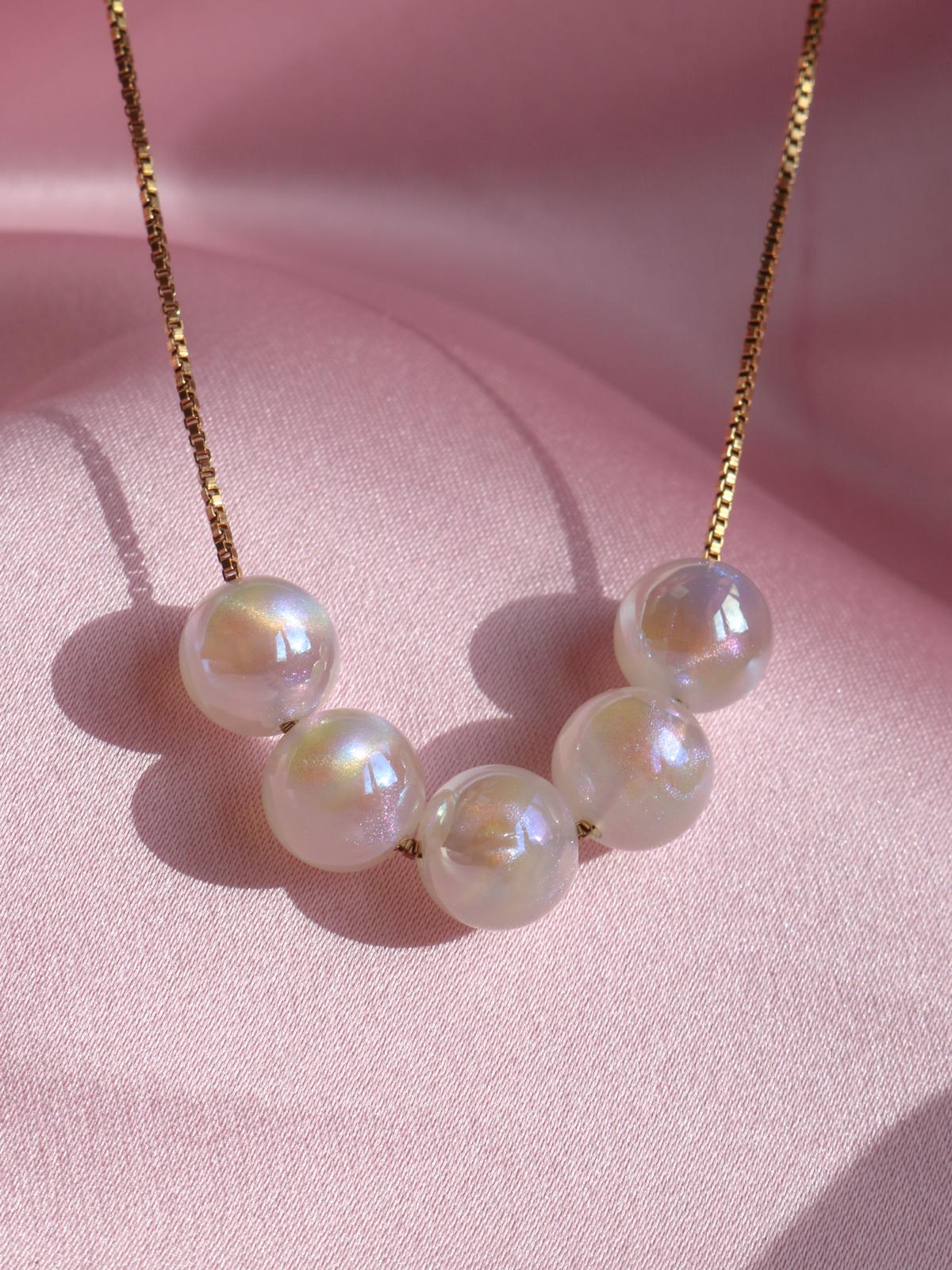 Second hand pearl necklace online