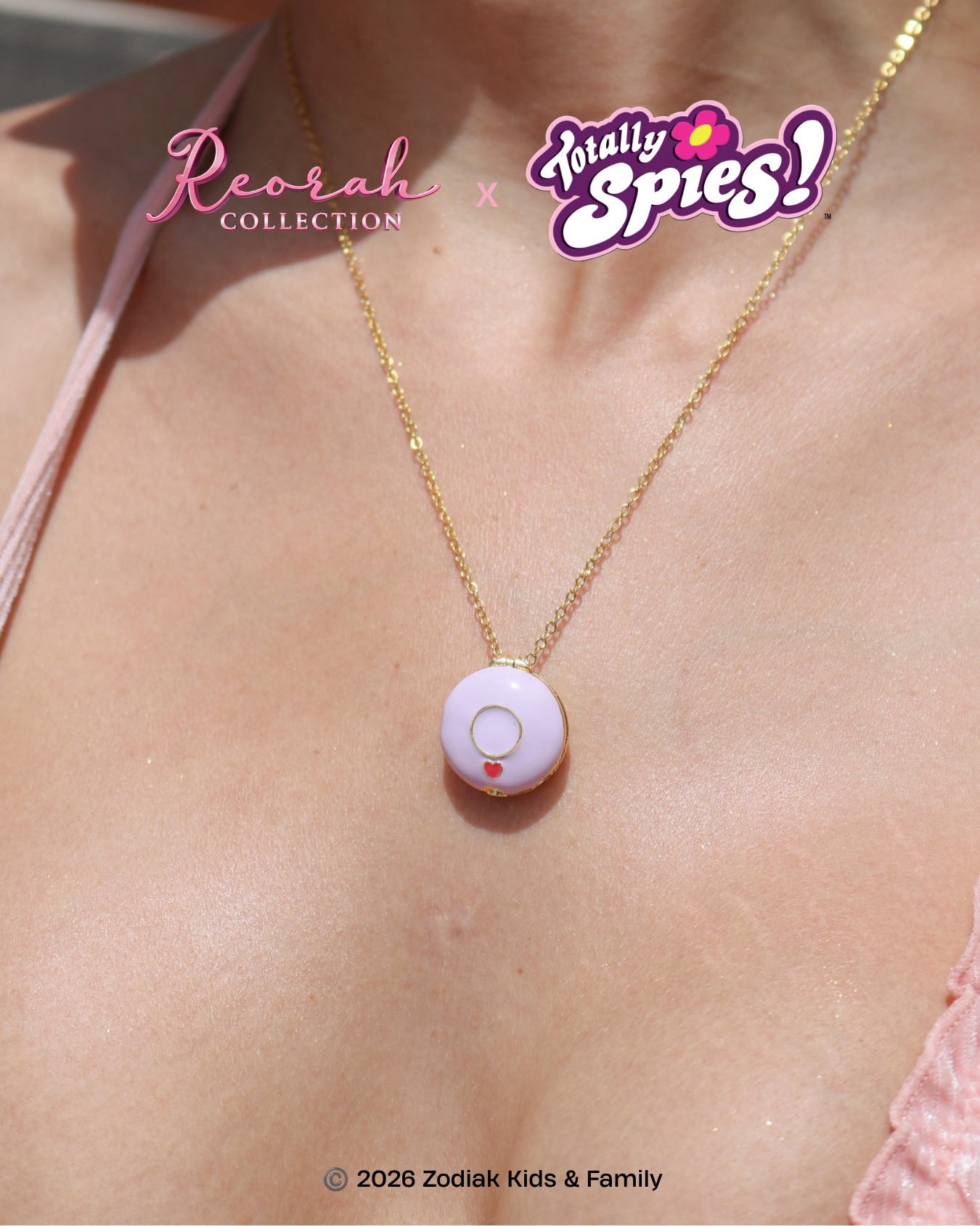 Totally Spies! Compowder Mirror Locket Necklace