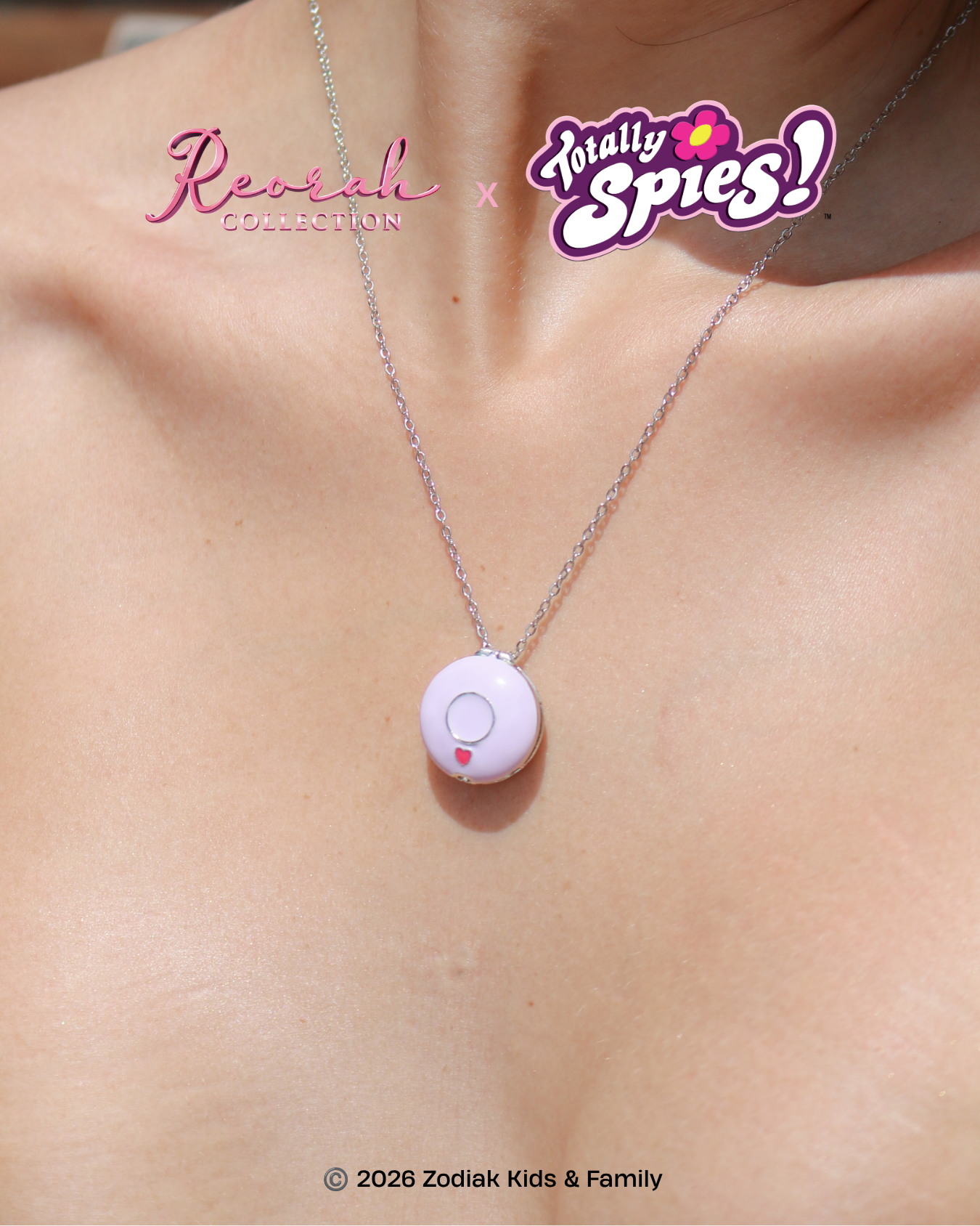 Totally Spies! Compowder Mirror Locket Necklace