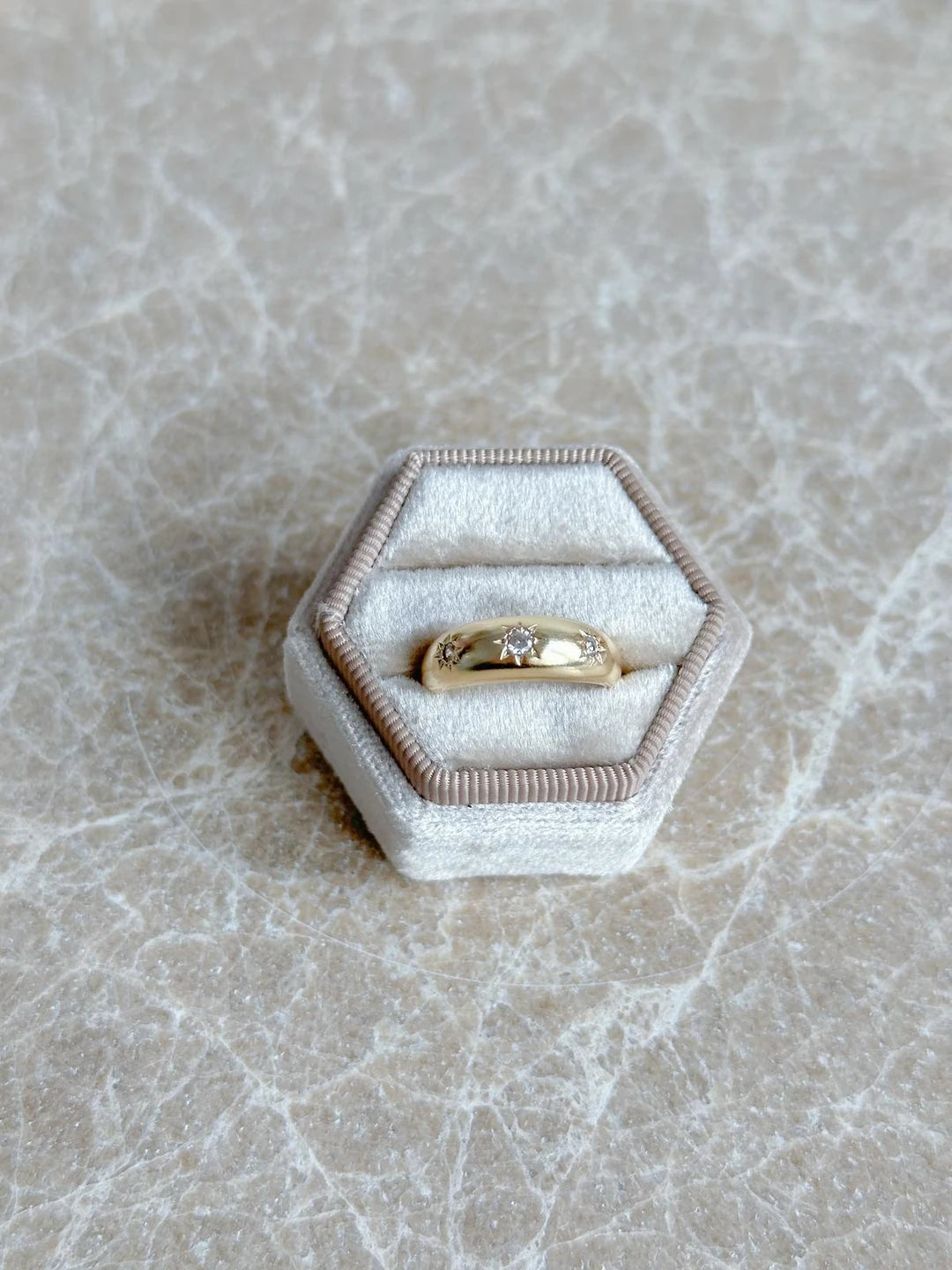 Vintage Trio Flower Glow Ring