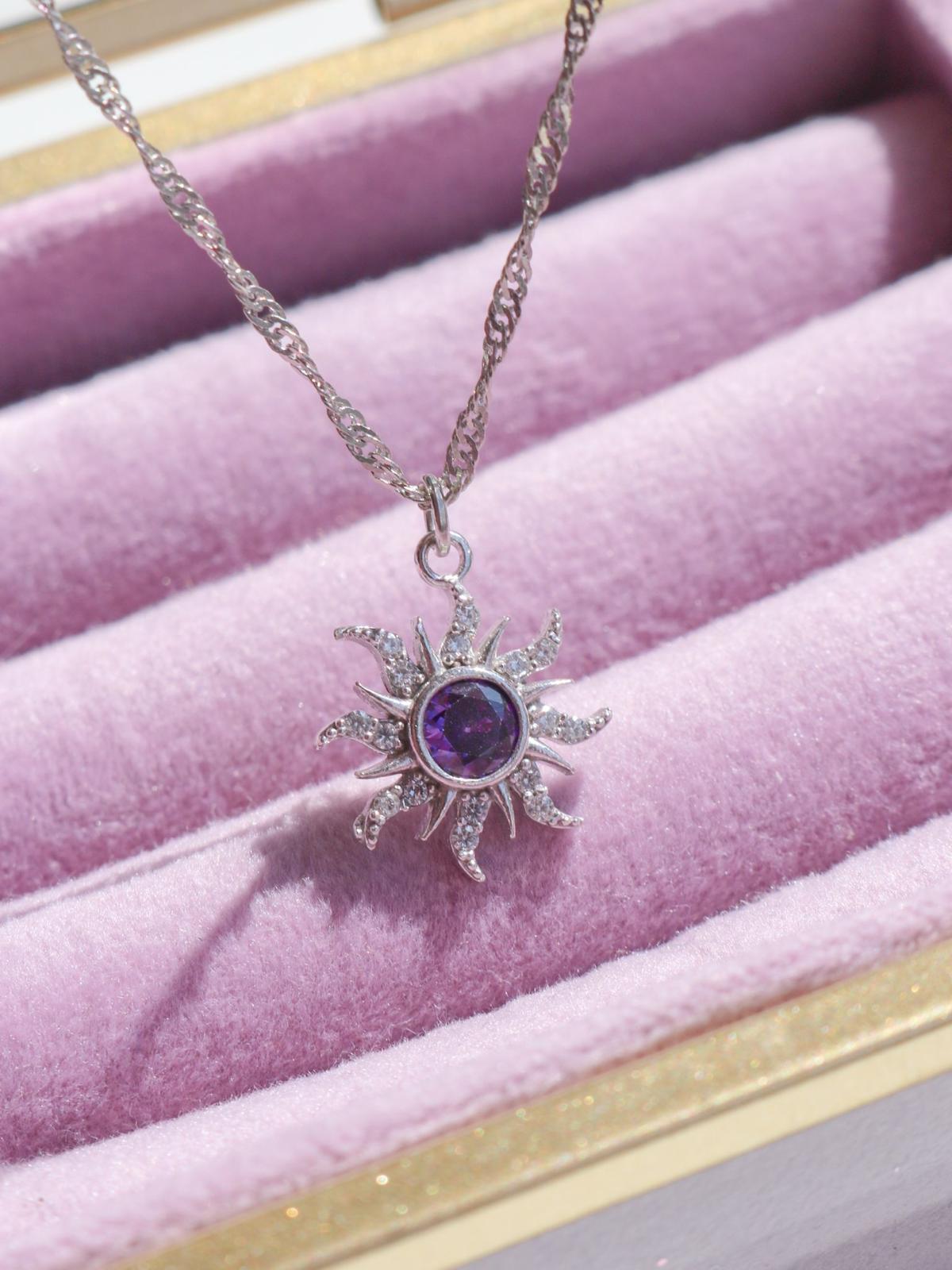 Rapunzel Lila Sonne Halskette, Prinzessin Schmuck, Lila Sonne Halskette, Geek Schmuck, Tangled Sun Halskette 