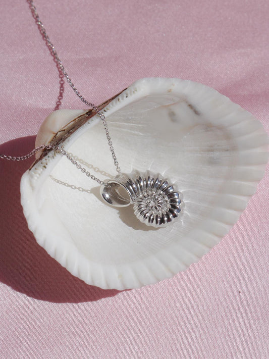 Ursula Necklace, Seashell Necklace, 925 Sterling Silver