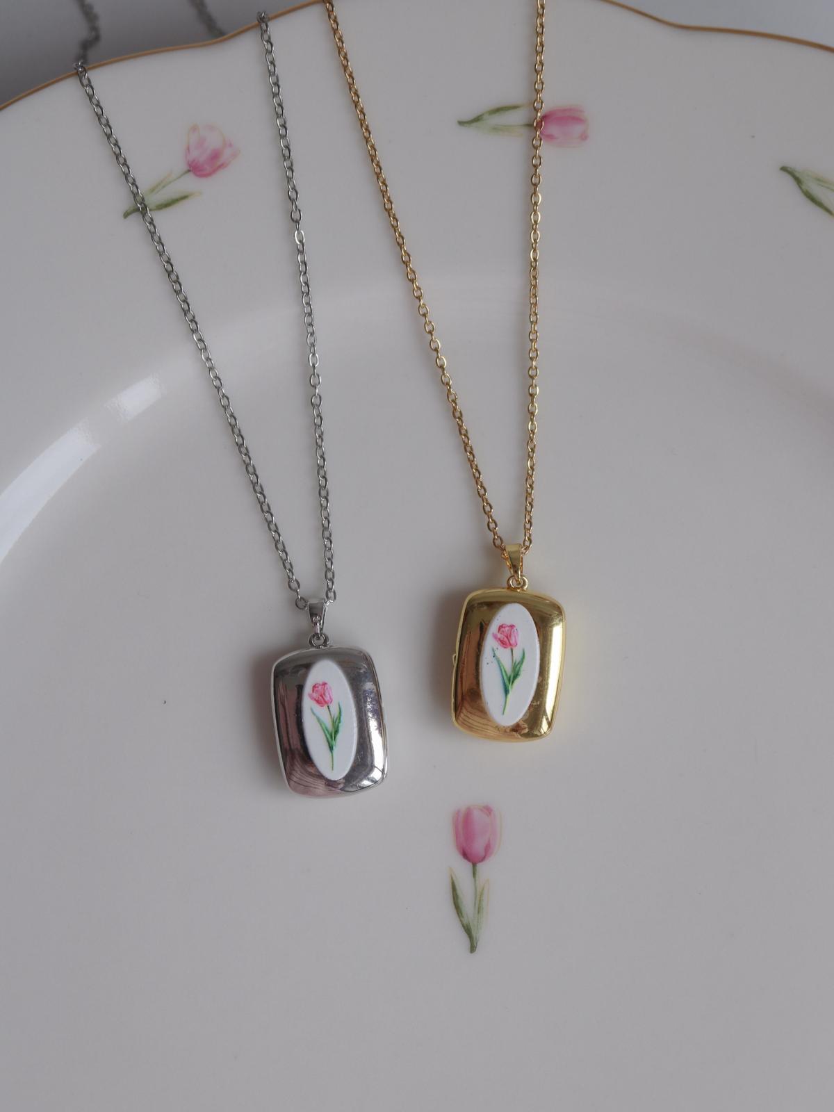 Spring Tulip Personalized Photo Locket Necklace
