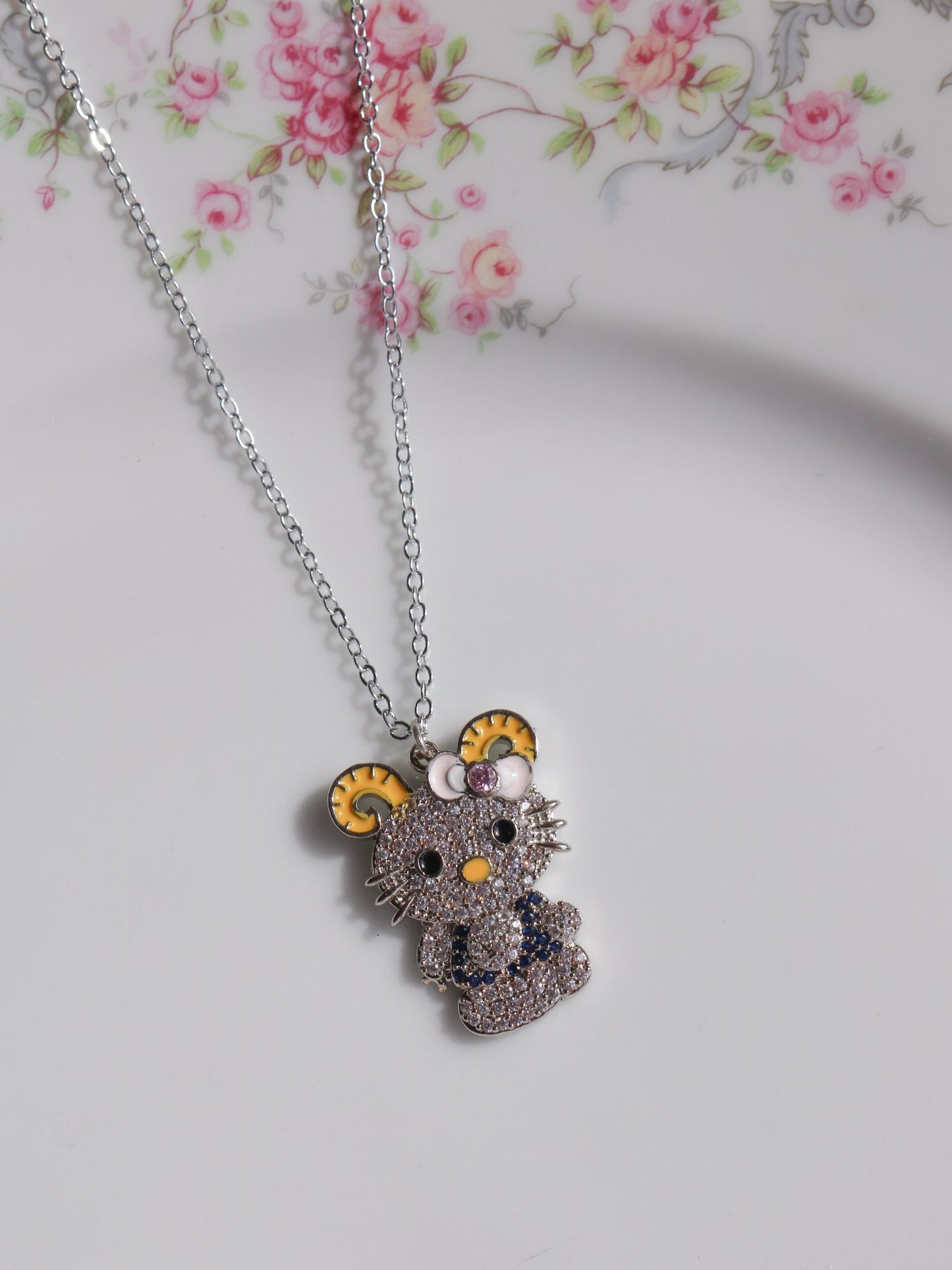 Hello Kitten Zodiac Sign Necklace