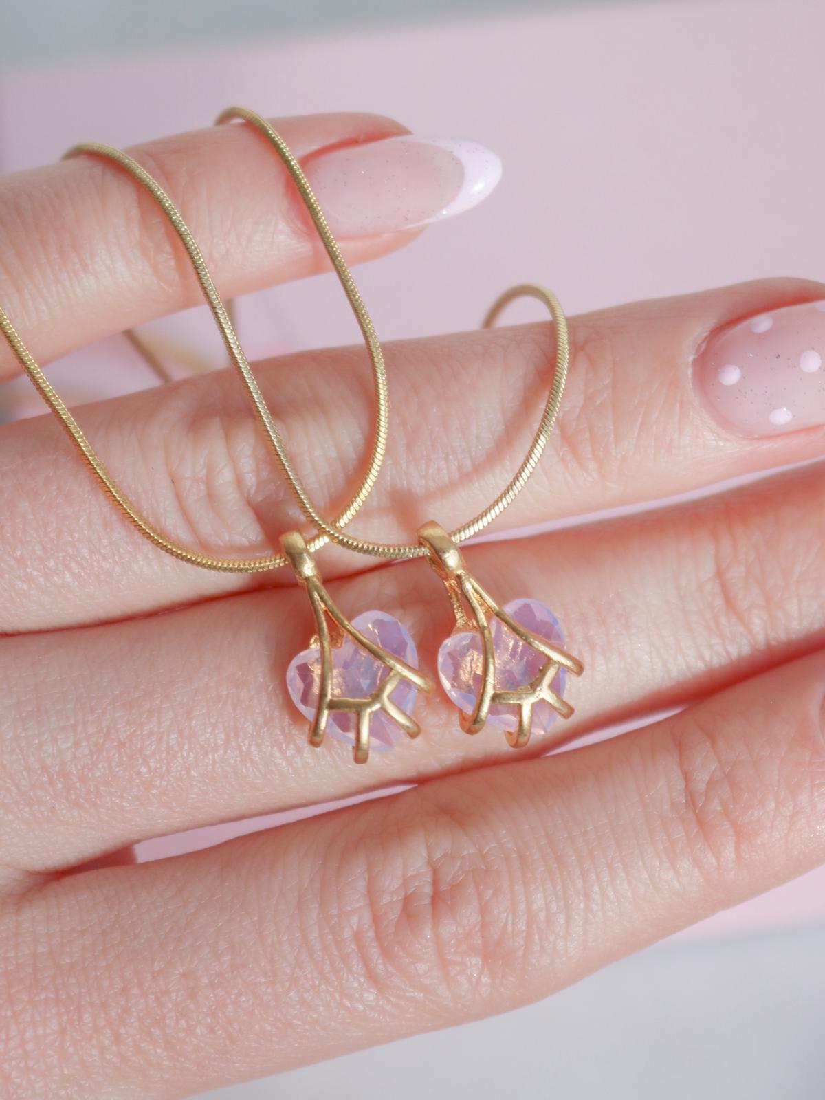 Pink Minimal Diamond Chateau Necklace