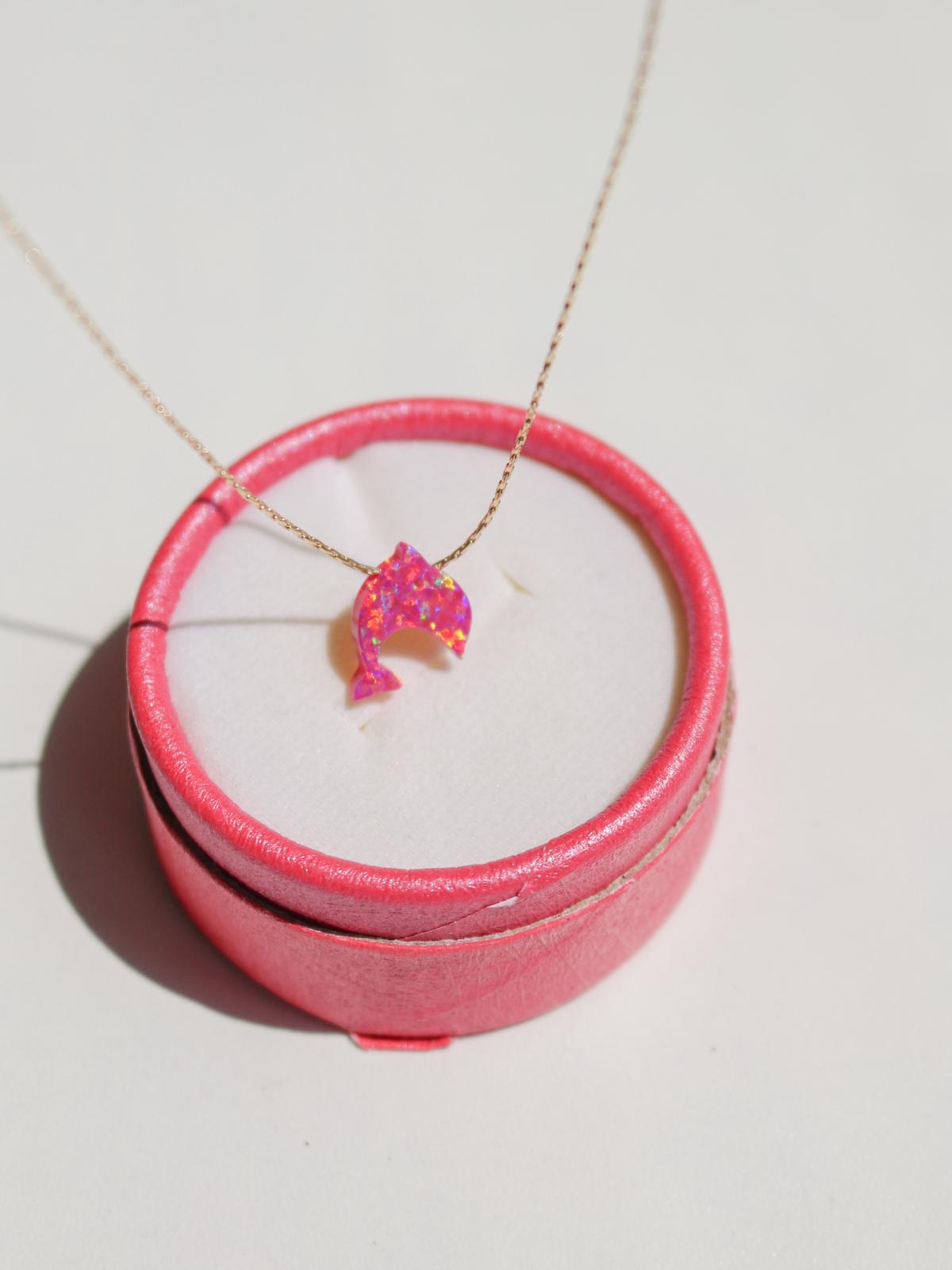 Zara Larsson Dolphin Necklace