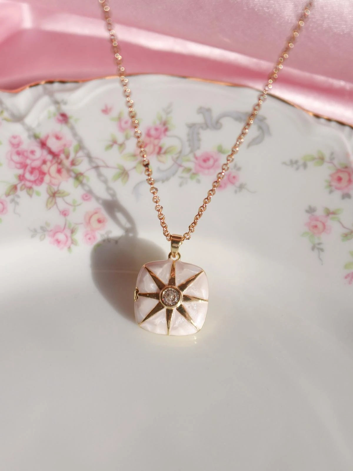 White Sun Glow Personalized Photo Locket Necklace