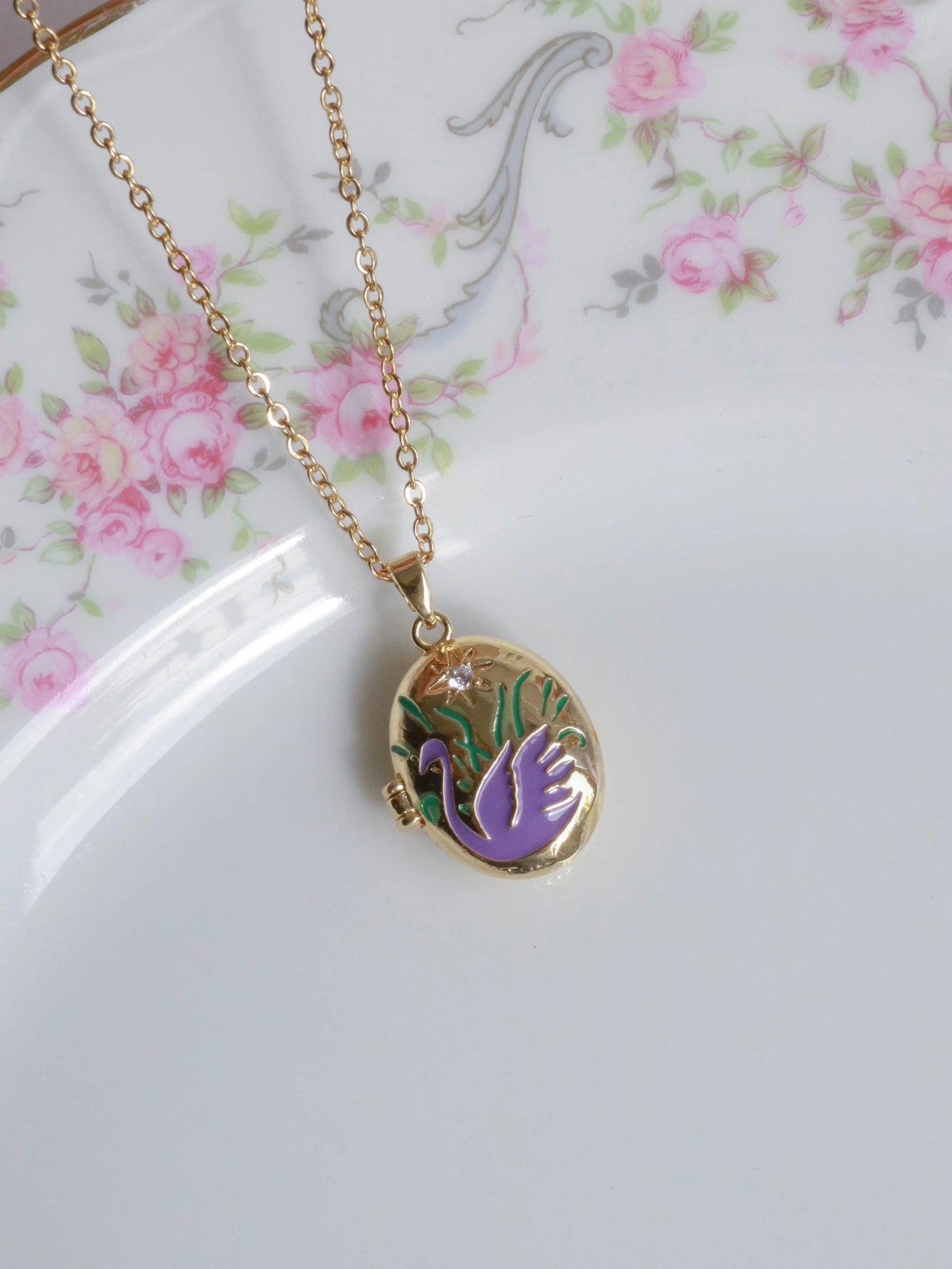 Purple Swan Memory Personalized Photo Locket Necklace