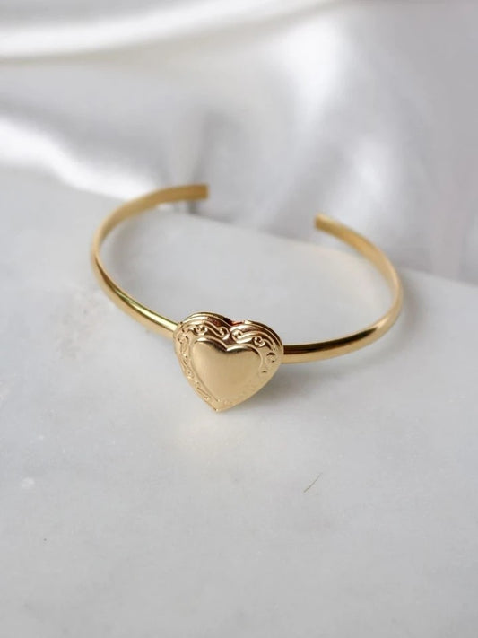 Memory Heart Locket Bracelet With Any Letters You Wish