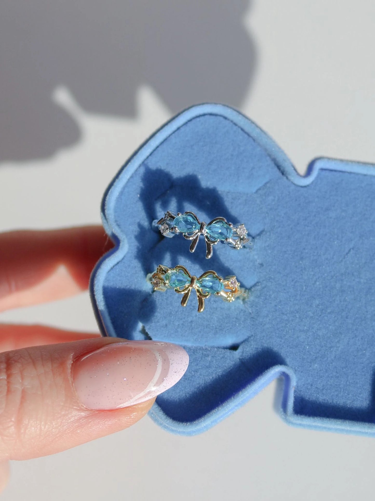 Blue Bow Shine Ring