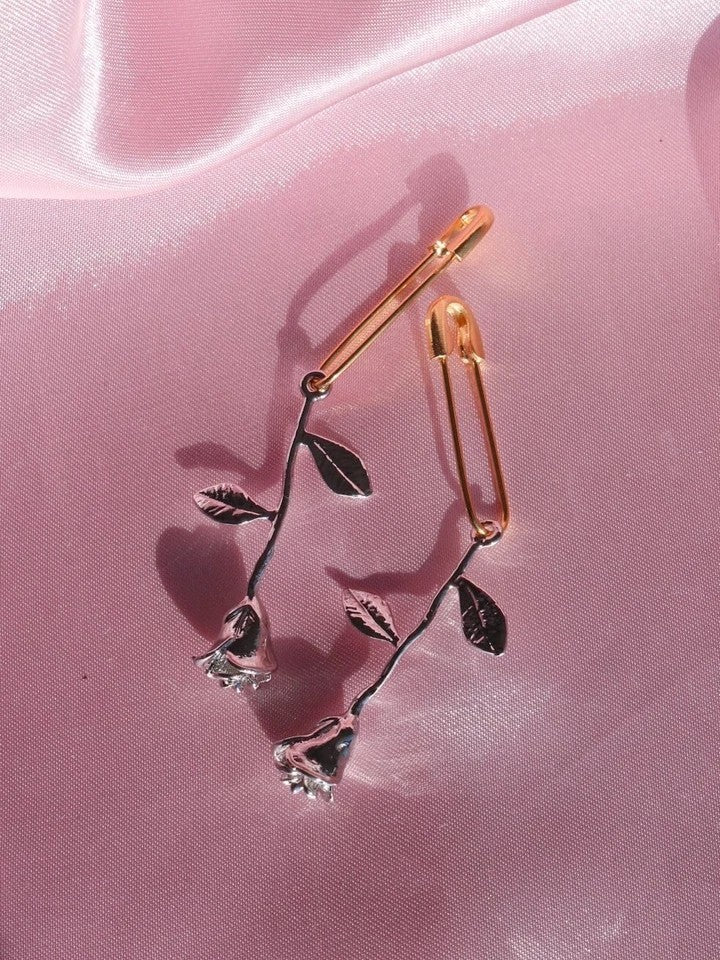 Şahsu Earrings (piece)