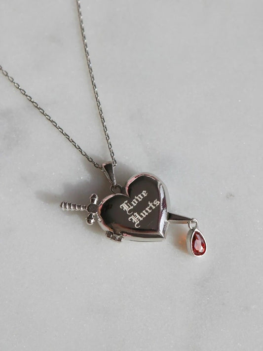 Love Hurts Magnetic Clasp 925 Silver Necklace