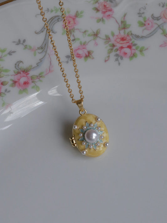 Yellow Pearl Mirage Personalized Photo Locket Necklace