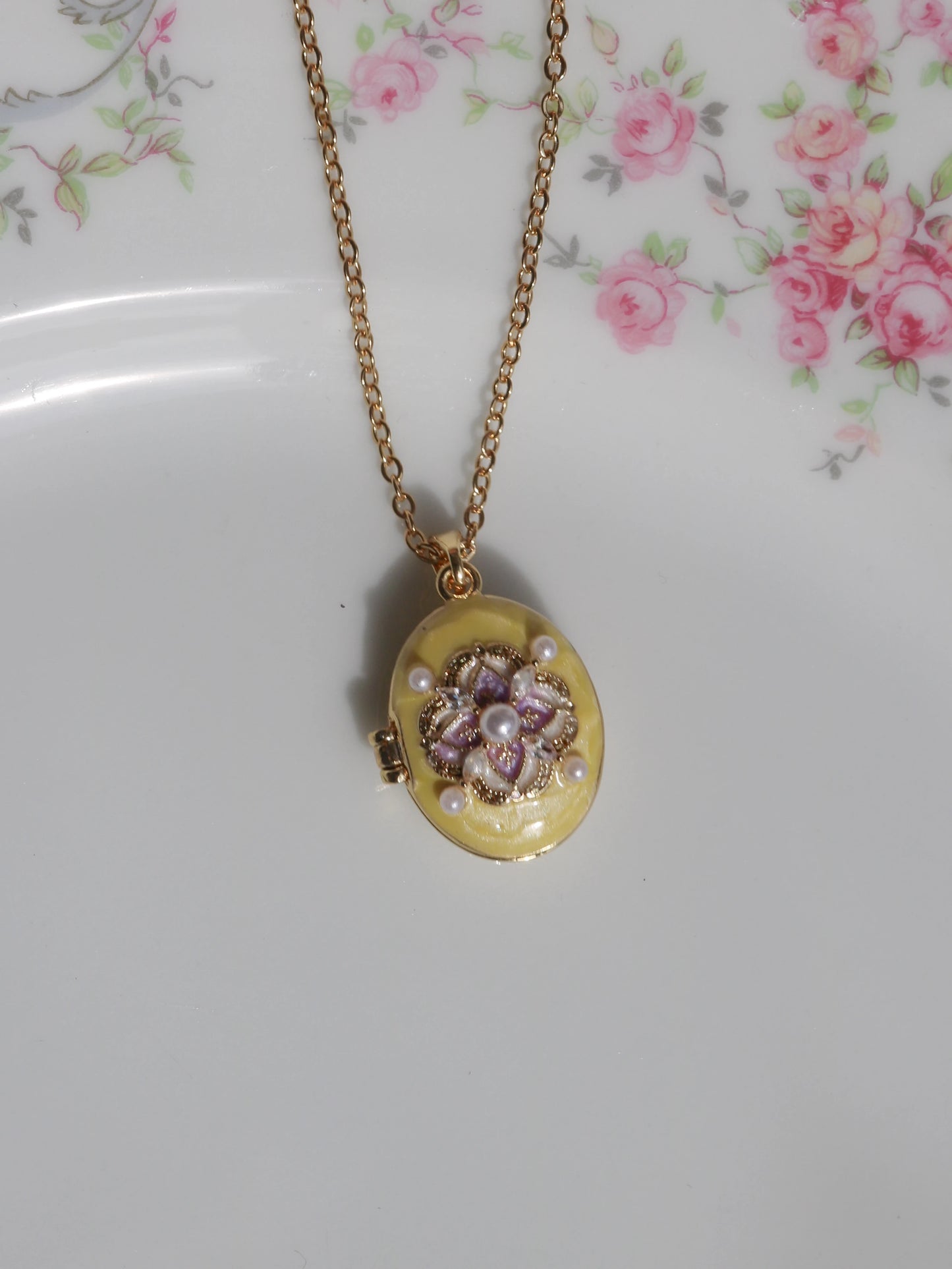 Yellow Buttercup Memories Personalized Photo Locket Necklace