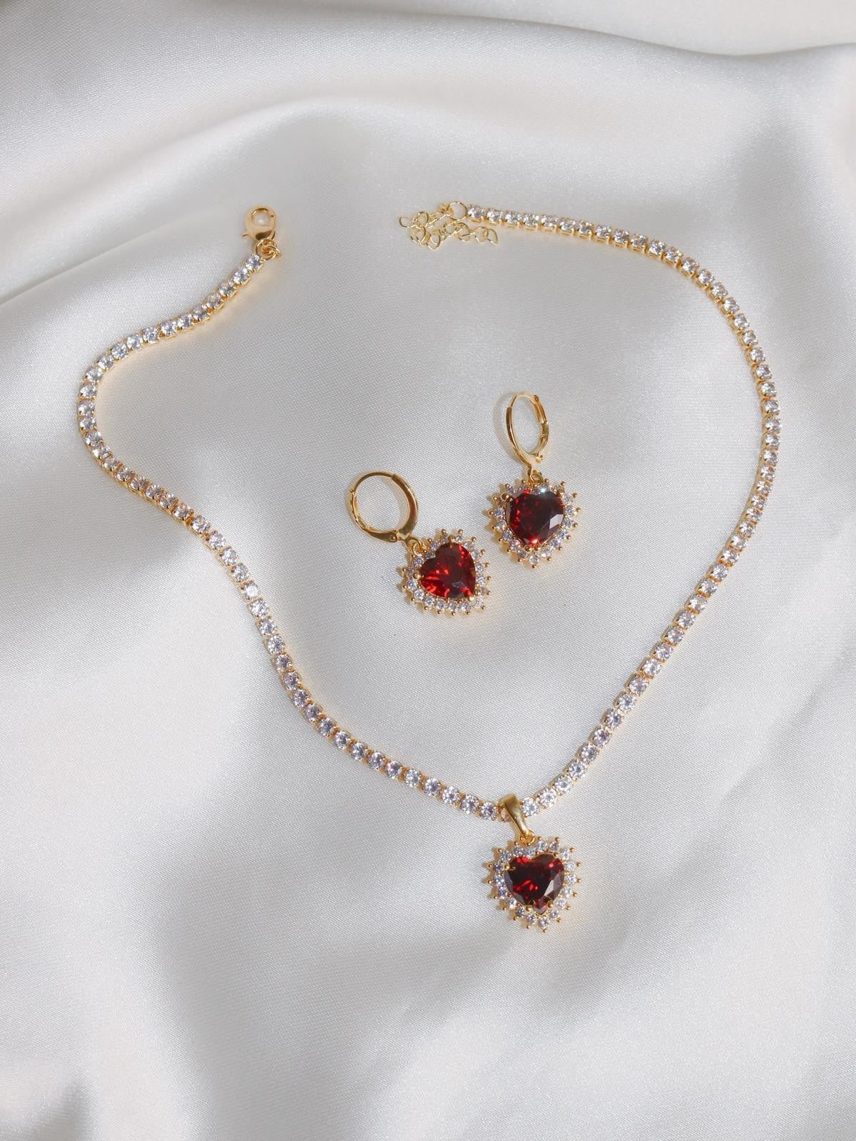 Royal Heart Choker Necklace and Earring Set