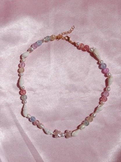 Bloom Shell Beaded Necklace