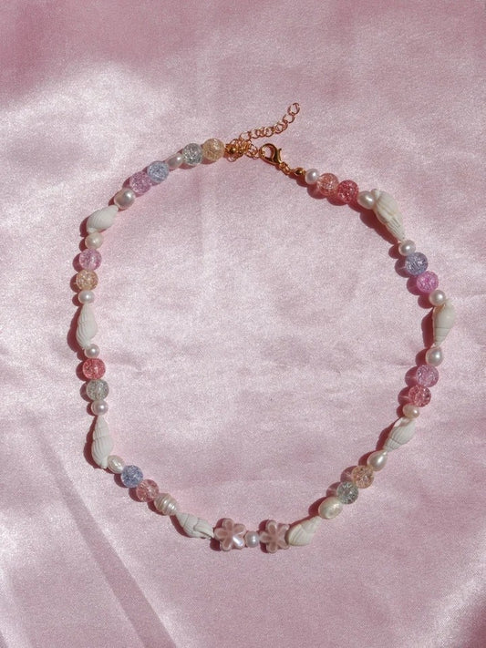 Bloom Shell Beaded Necklace