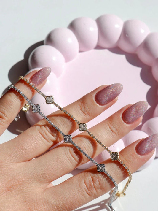 Flower Shaped Waterway Bracelet