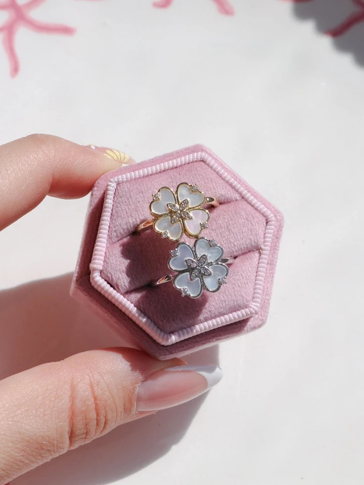 Lucky Heart Glow Ring