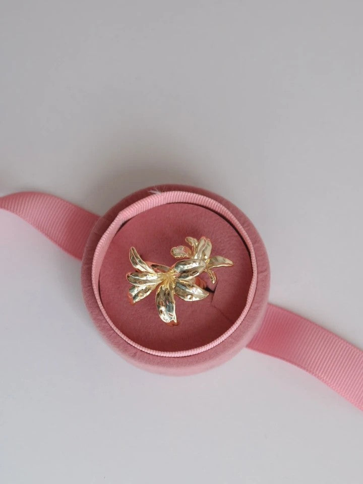 Lily Ring