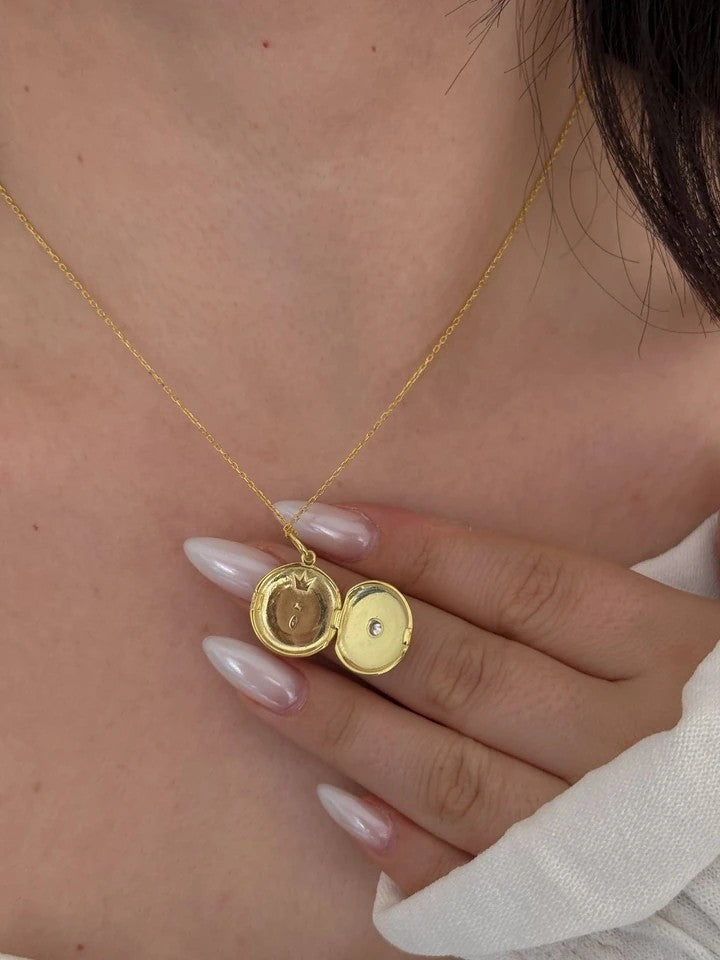 Queen Bee 925 Silver Locket Necklace