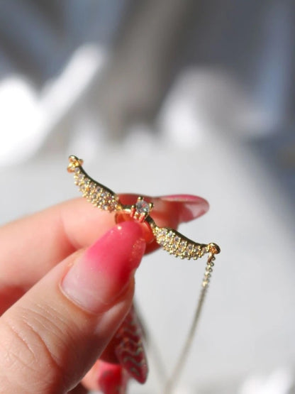 The Solitaire Necklace That Gives My Heart Wings