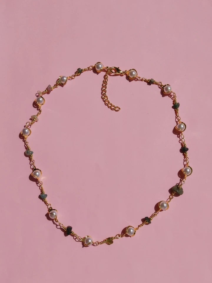 Broken Natural Stone Pearl Necklaces (piece)