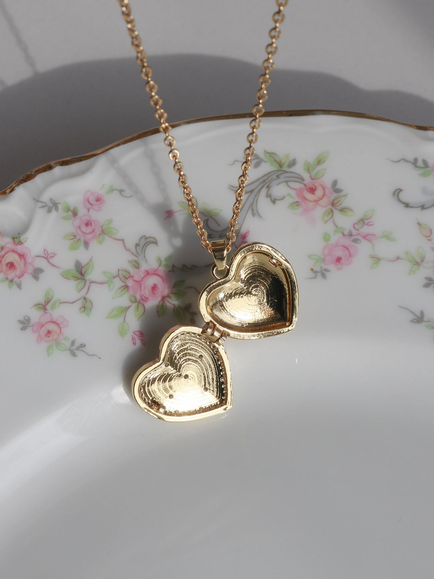 Purple Timeless Heart Personalized Photo Locket Necklace