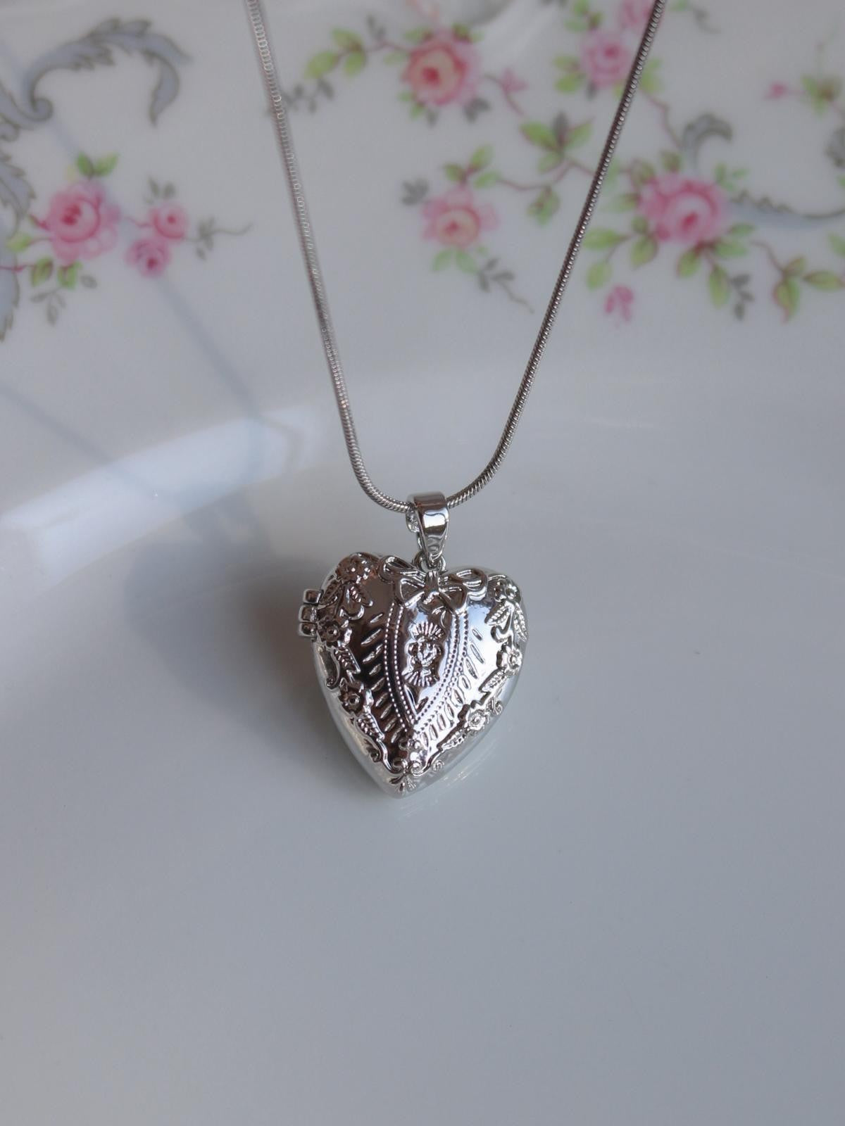 Novelle Bow Heart Personalized Photo Locket Necklace