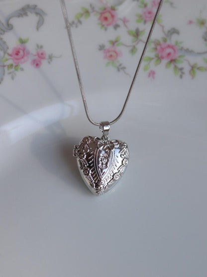 Novelle Bow Heart Personalized Photo Locket Necklace