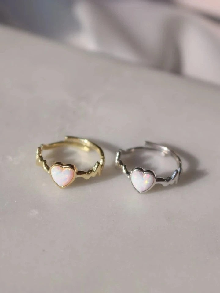 Heartbeat Opal Heart 925 Silver Ring