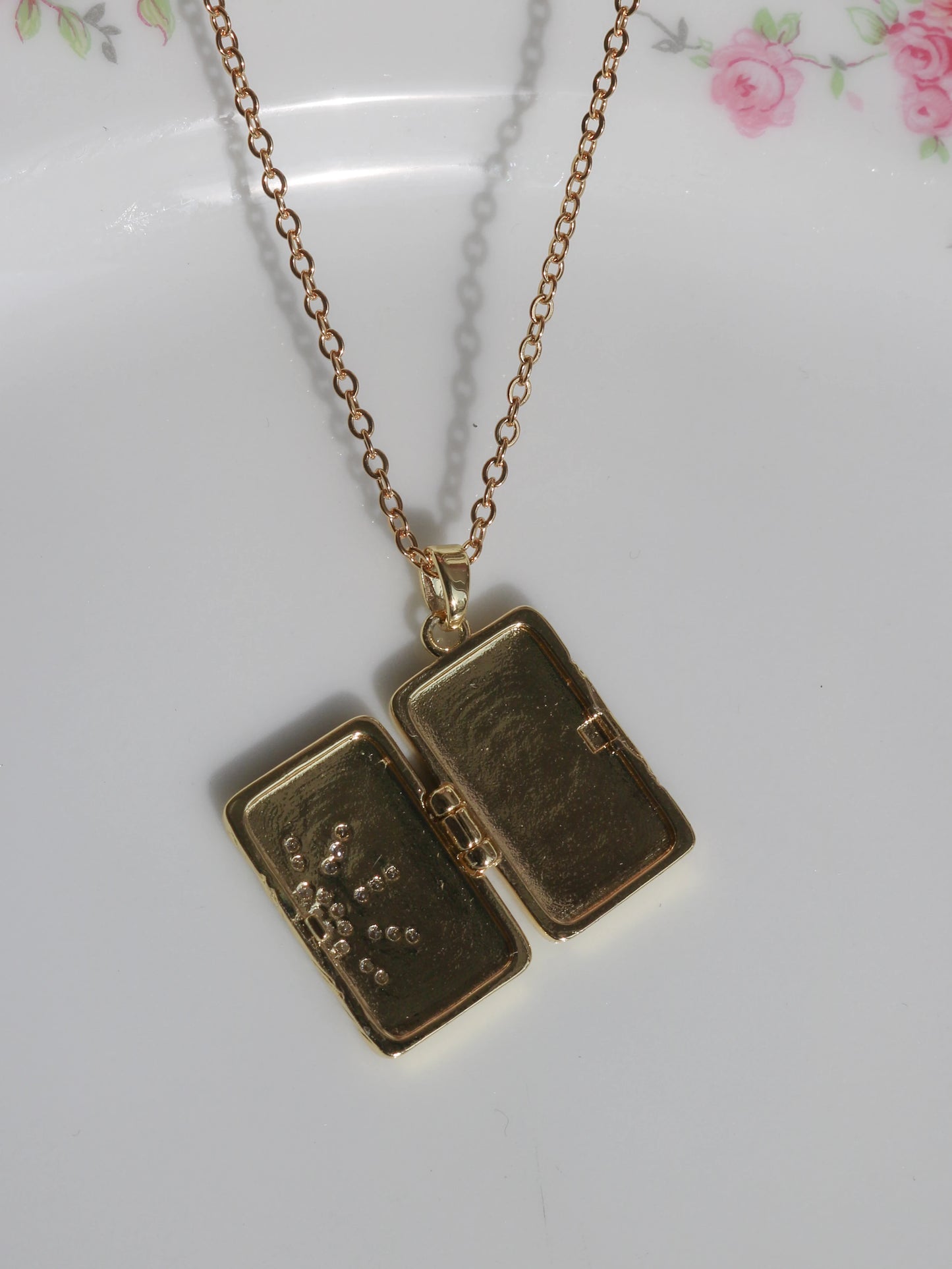 Golden Sun Book Of Memories Personalized Photo Locket Necklace