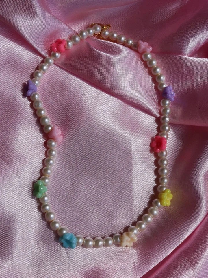 Summer Flower Glass Pearl Necklace