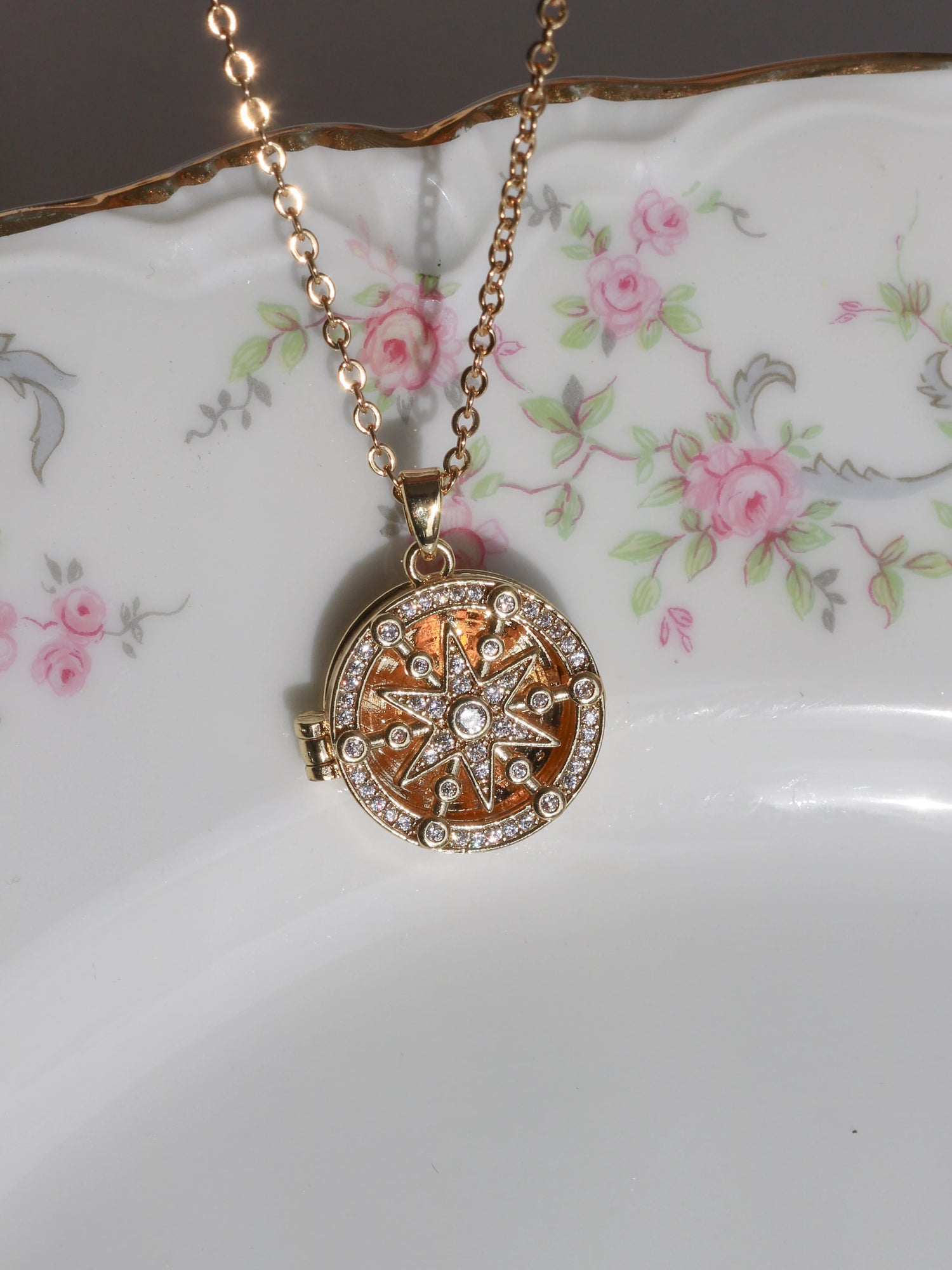 Starlight Personalized Photo Locket Necklace